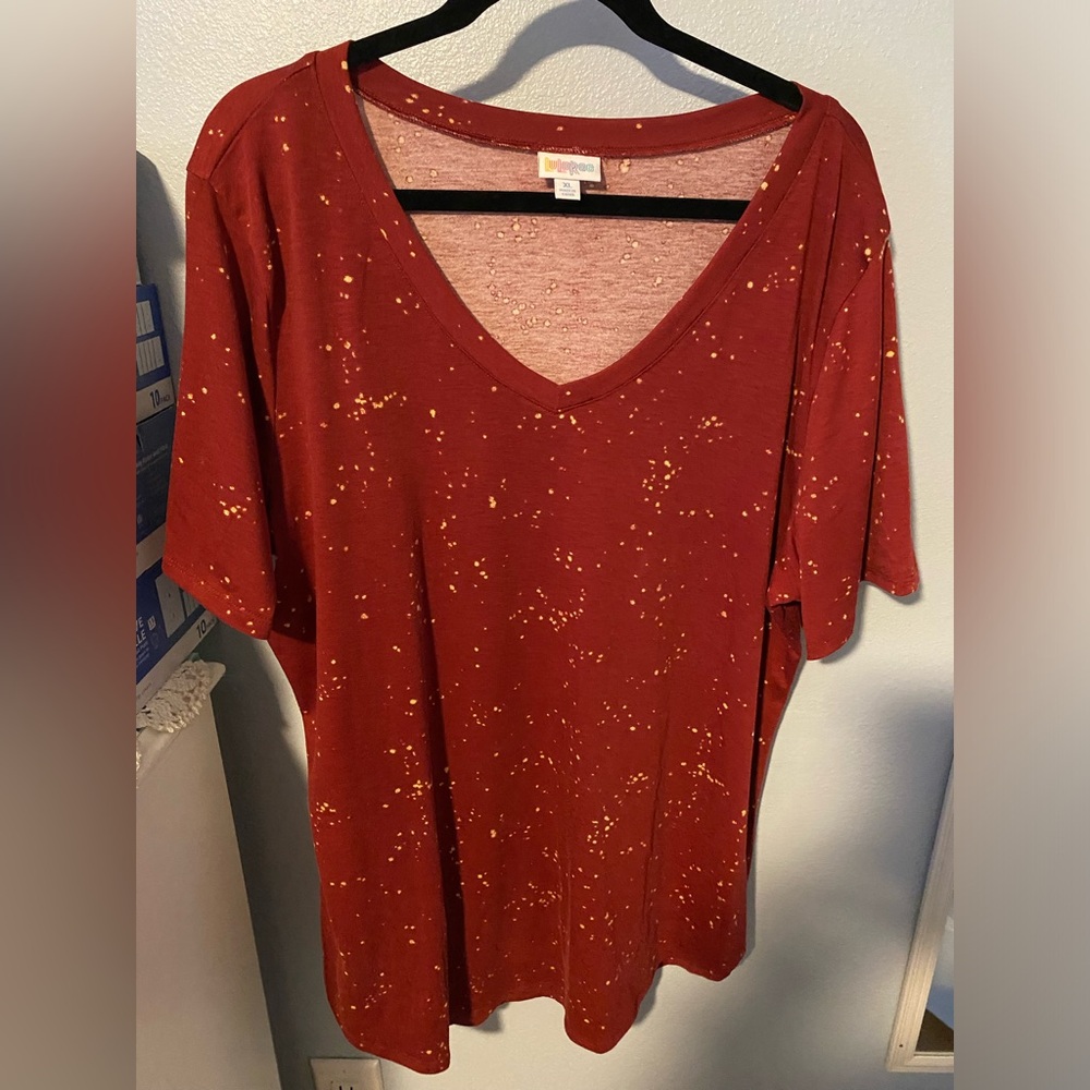 Iris tunic T-shirt by LulaRoe